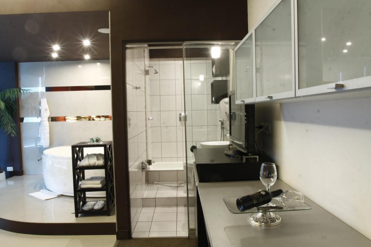 Hotel Ginebra Lima Luaran gambar