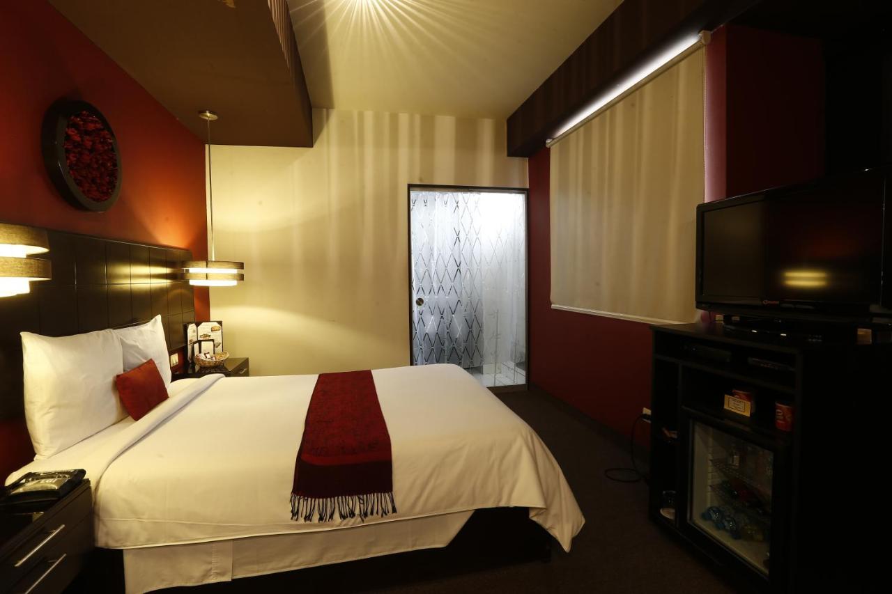 Hotel Ginebra Lima Luaran gambar