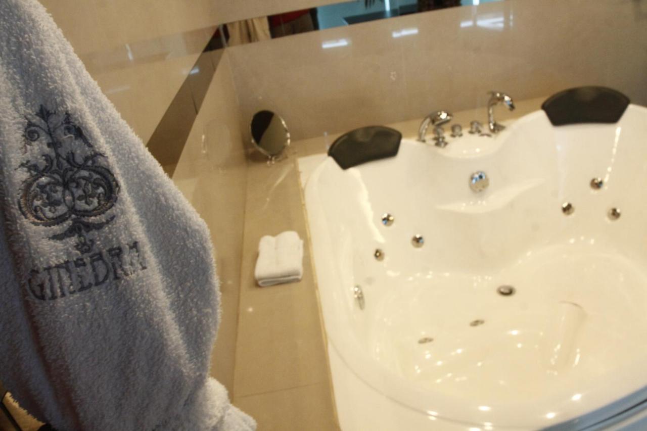 Hotel Ginebra Lima Luaran gambar