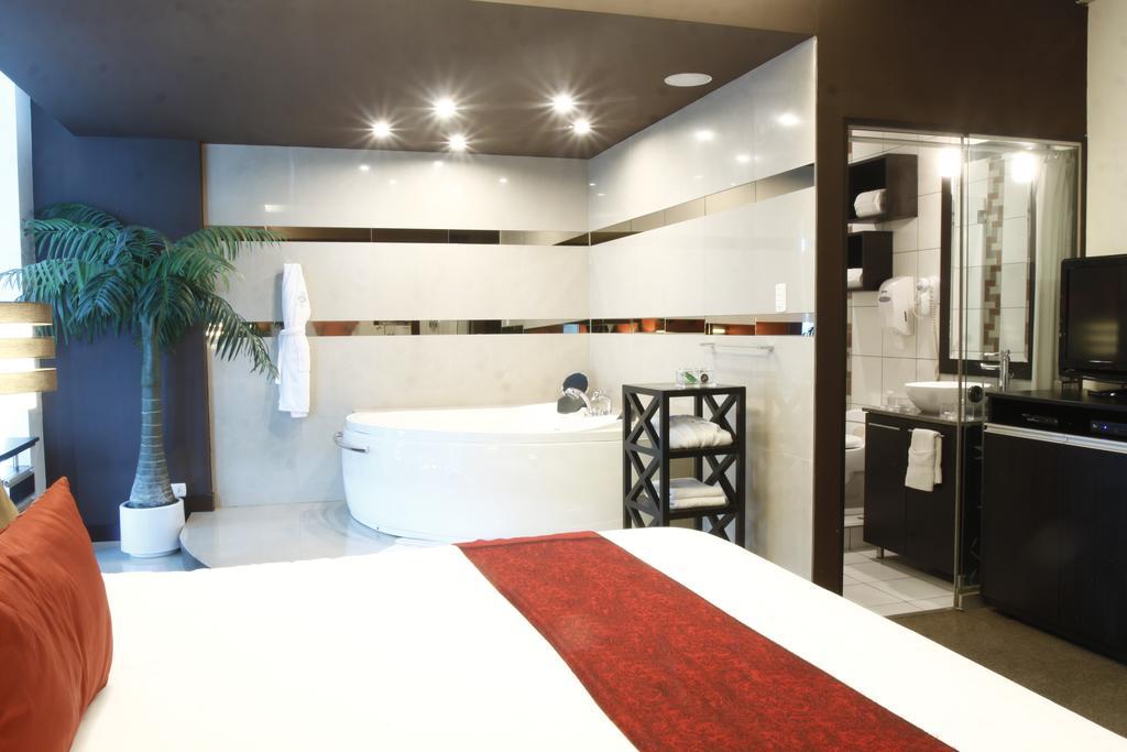Hotel Ginebra Lima Luaran gambar