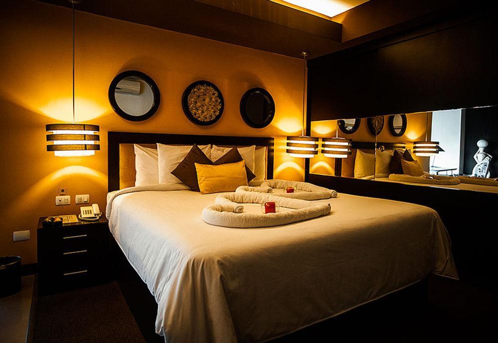 Hotel Ginebra Lima Luaran gambar