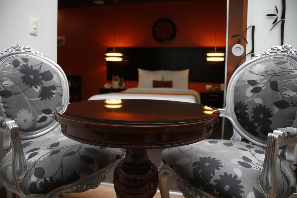 Hotel Ginebra Lima Luaran gambar
